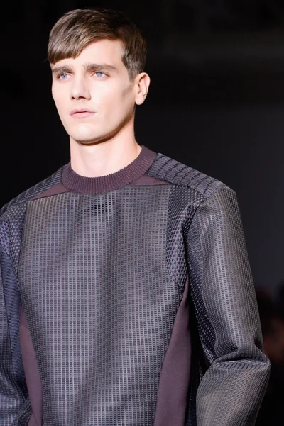 Look 8